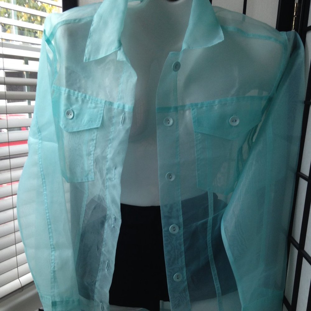 5/$20| ***** Gorgeous Mesh Casual Top